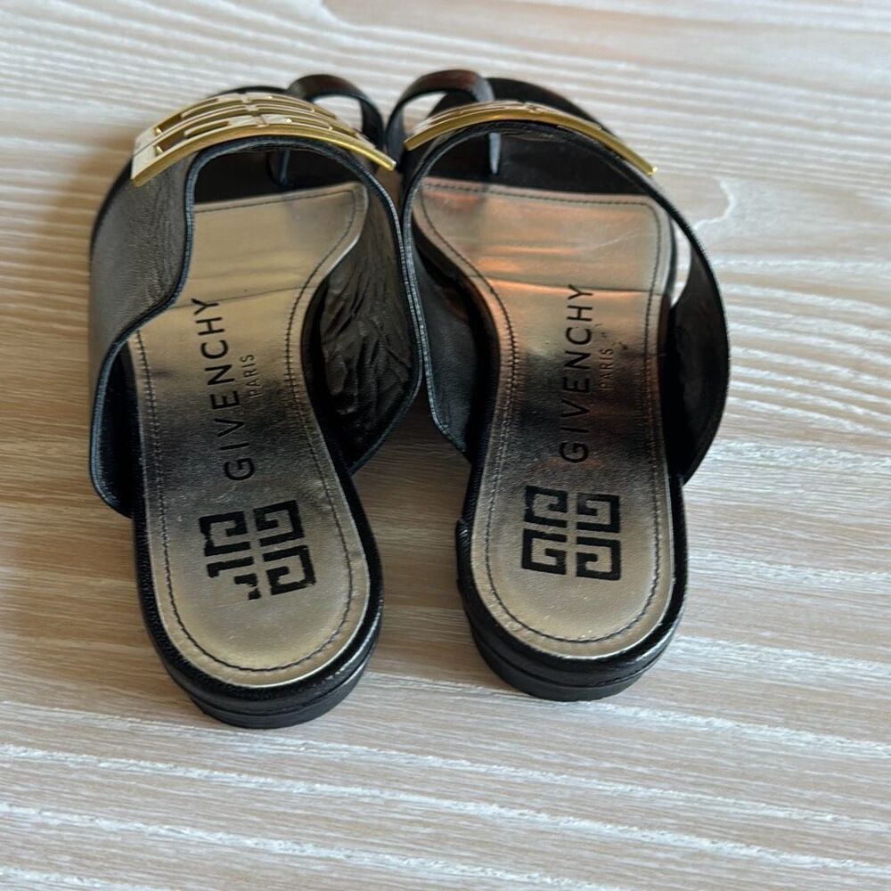 Givenchy Goatskin 4G Flat Toe Ring size 37 - Picture 3 of 11
